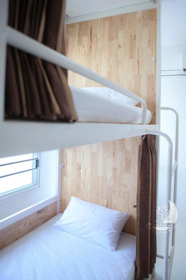 Railway Park Hostel Chiang Mai Exterior photo
